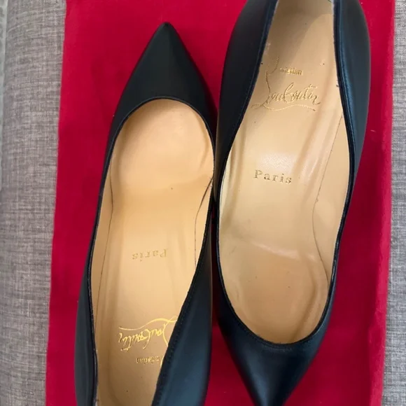 Christian louboutin heels - Picture 2 of 6
